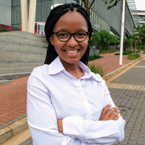 UNATHI DLAMINI (ASSOCIATE at SHEPSTONE & WYLE)